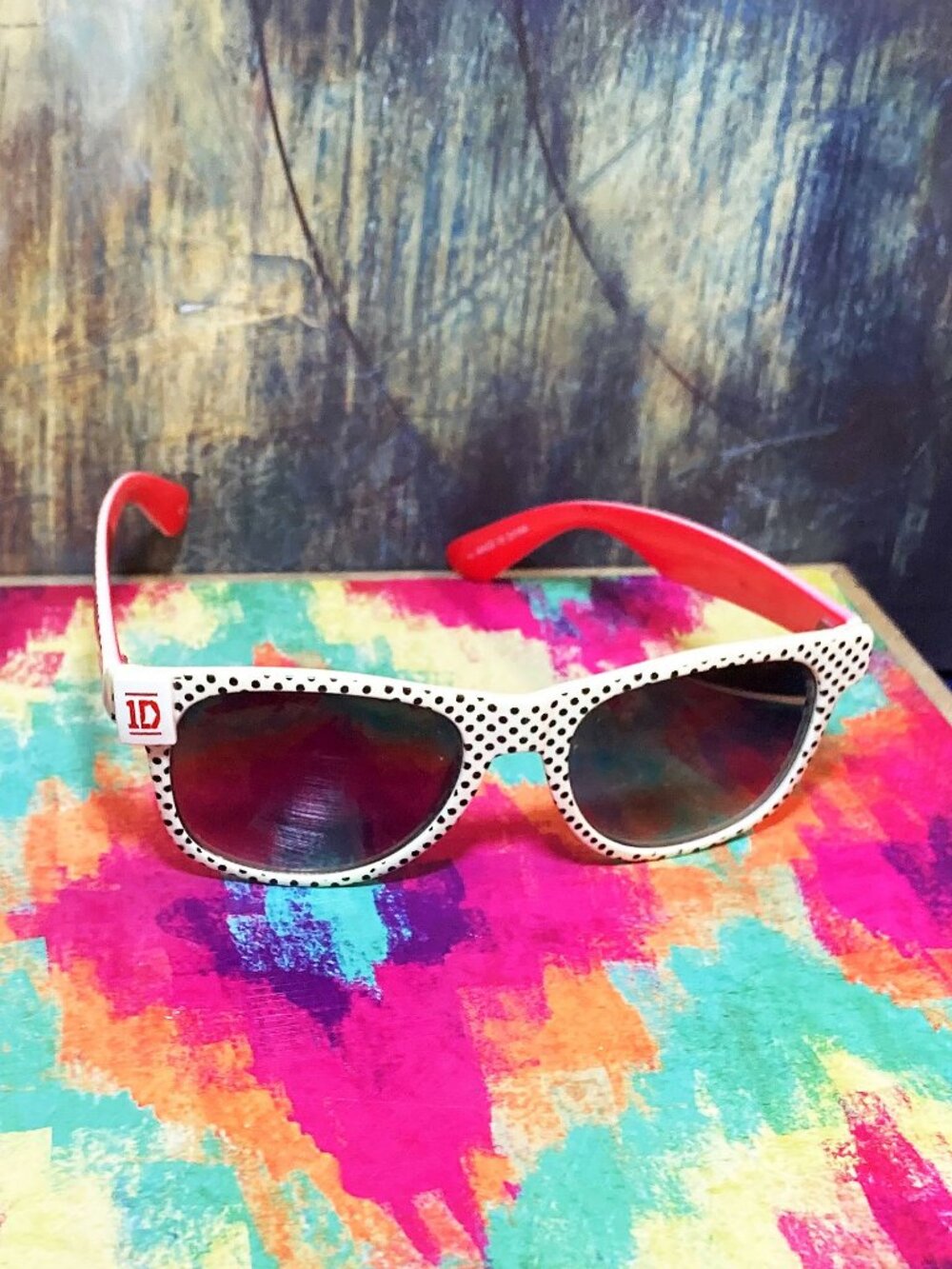 VINTAGE WOMEN'S JUNIORS 1DIRECTION SUNGLASSES ONE DIRECTION BAND SUN GLASSES